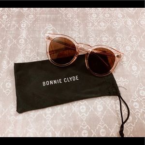Bonnie Clyde The Hill Sunglasses in Pink